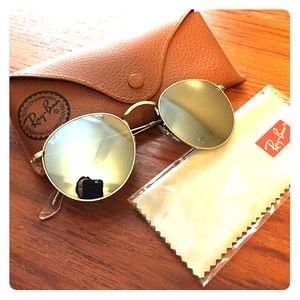 Round silver reflective Rayban sunglasses
