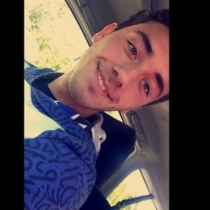 Meet your Posher, Justin