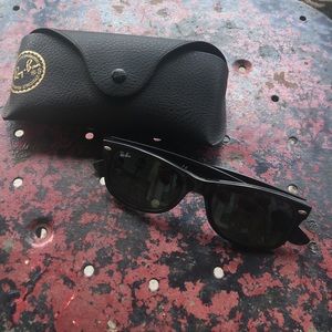 Wayfarer Ray Ban Sunglasses