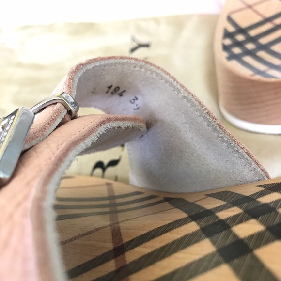 ✂️firm weekend price! Burberry sandal slides 8 - Picture 7 of 8