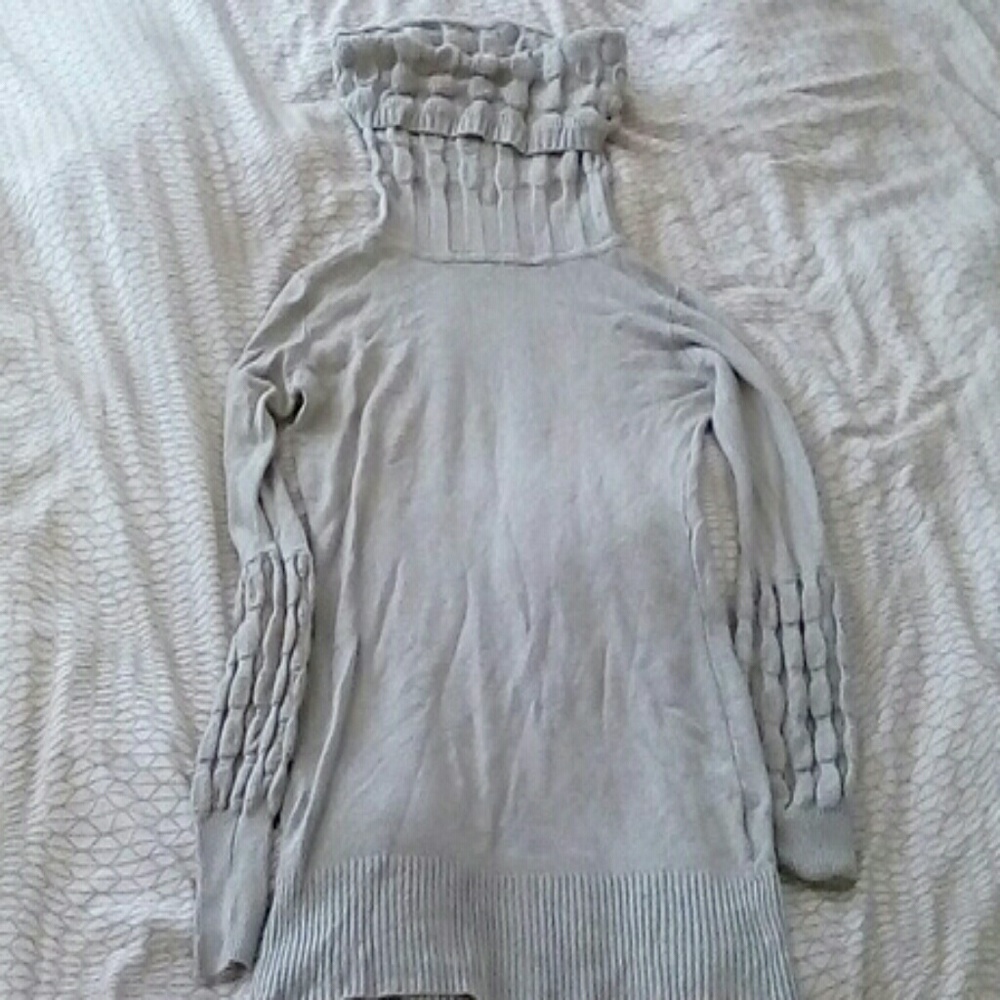 Cashmere sweater