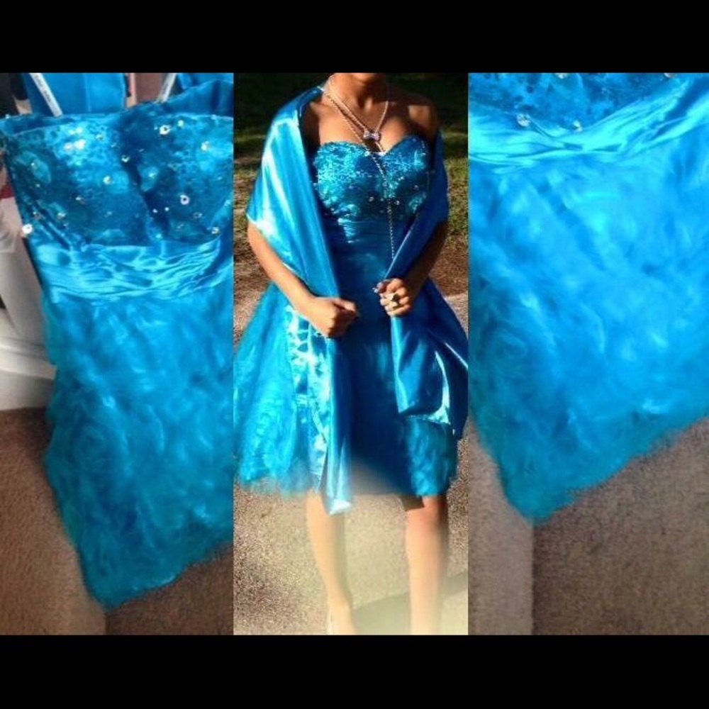 prom/HoCo dress. It has only been worn once.