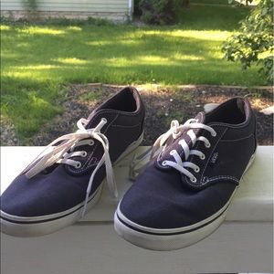 Navy blue vans