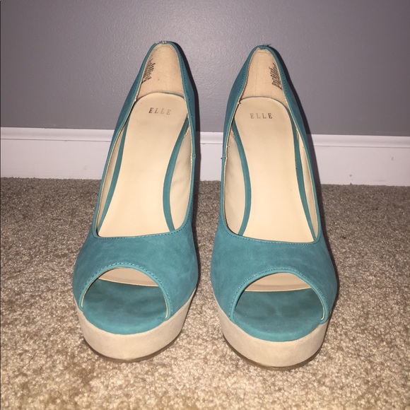 Flirty Peep Toe Teal heels by ELLE - Picture 3 of 6