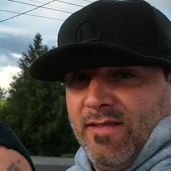 Meet your Posher, Jt - Picture 1 of 1