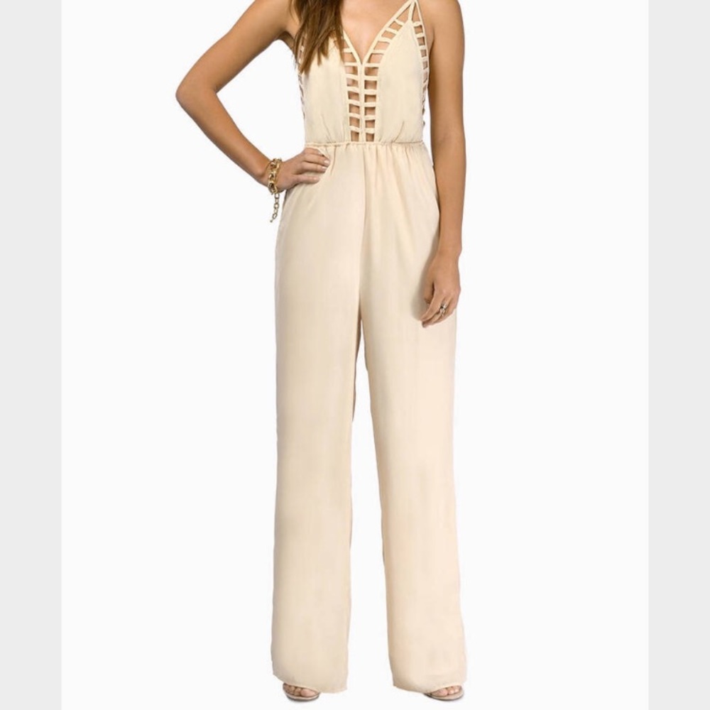 Cutout cami jumpsuit - cream colored NWT