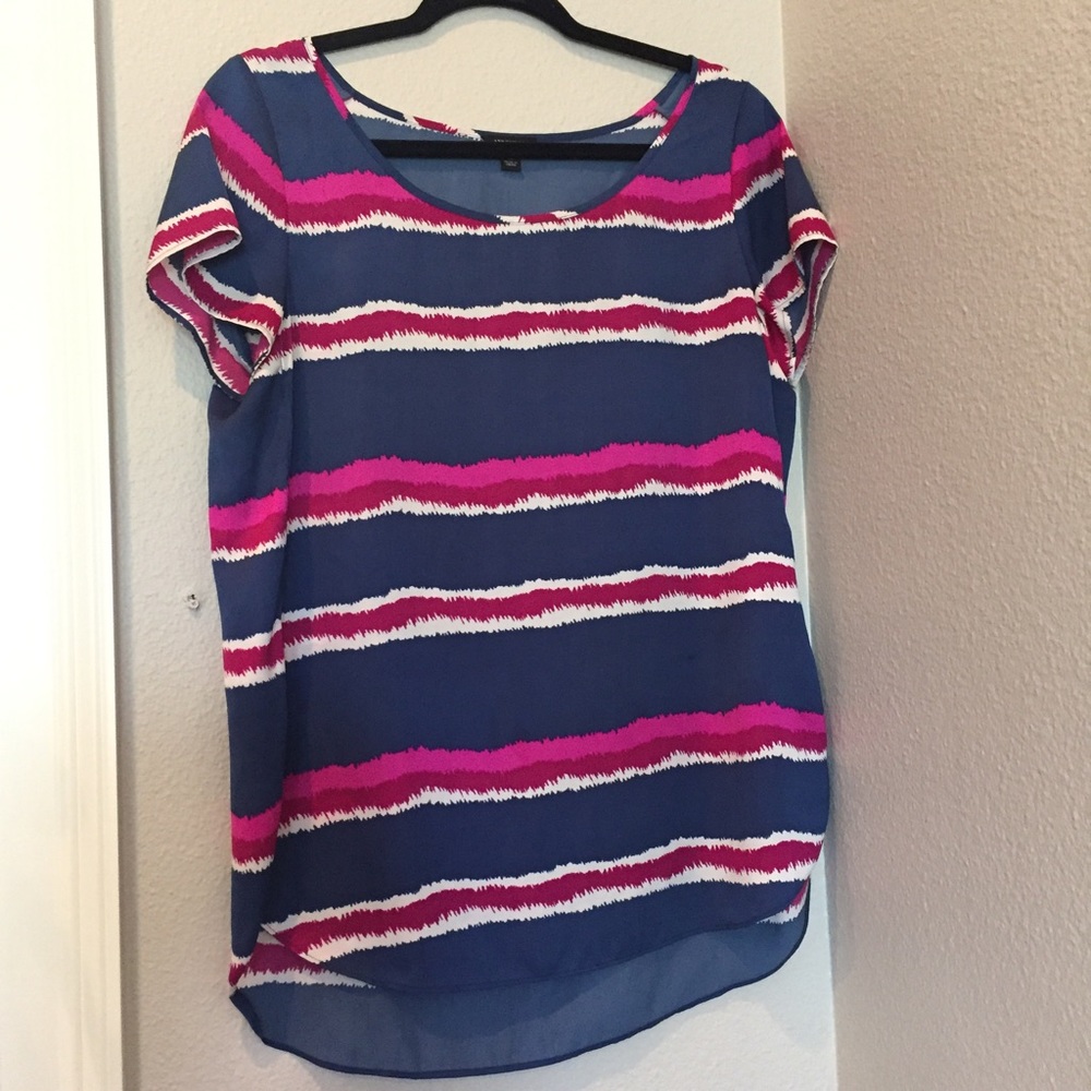 Ann Taylor Striped Short Sleeve Top