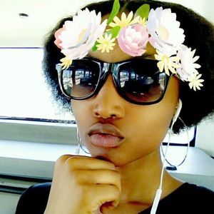 Meet your Posher, Rakenya