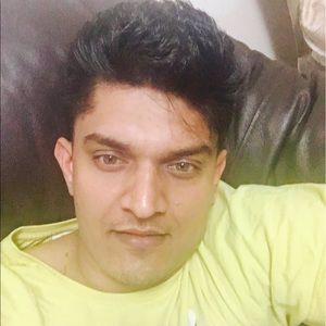 Meet your Posher, Vikas