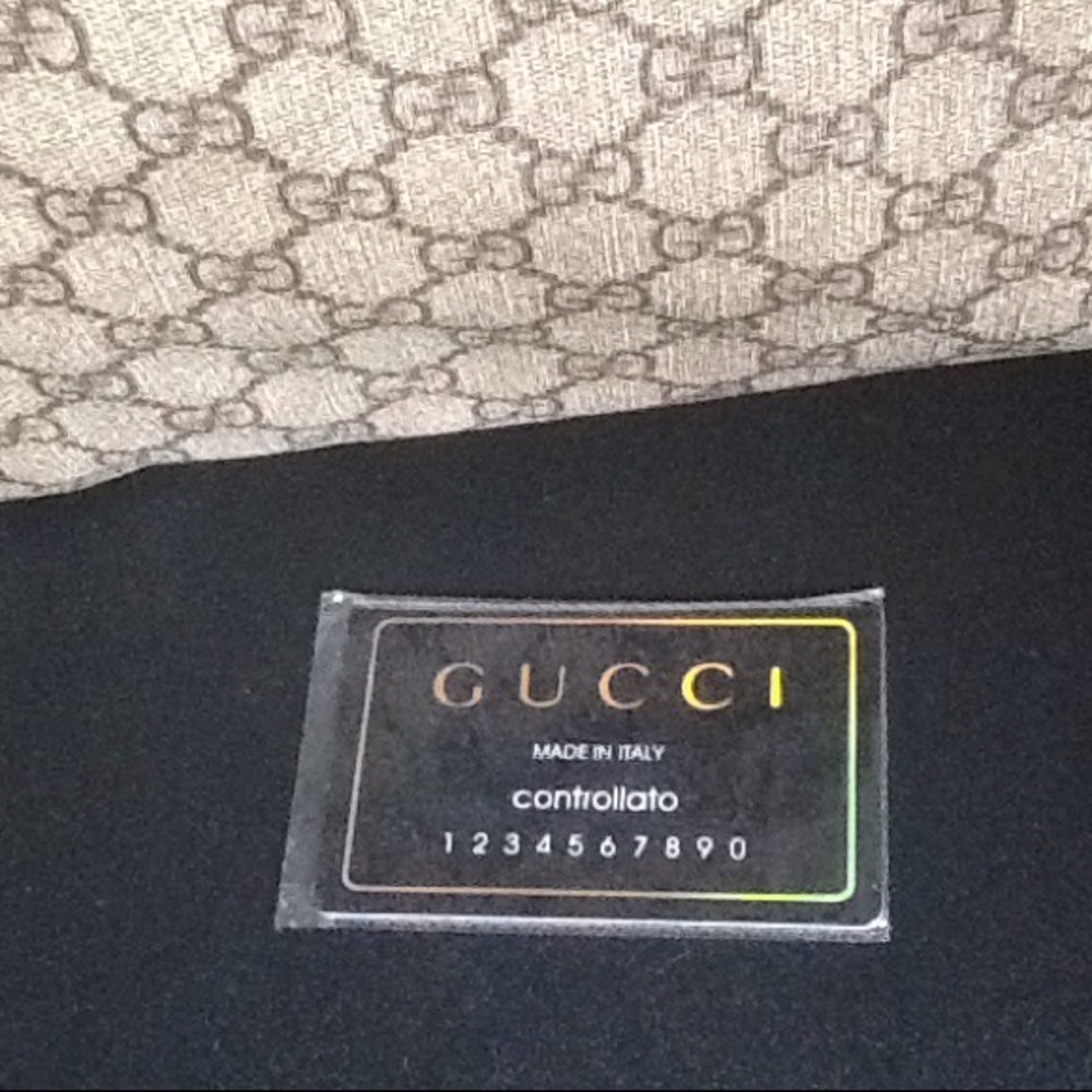 GUCCI CUTE BAG - Picture 2 of 5