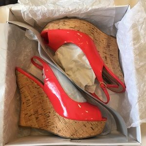 Steve Madden Keeton Coral Patent Wedge