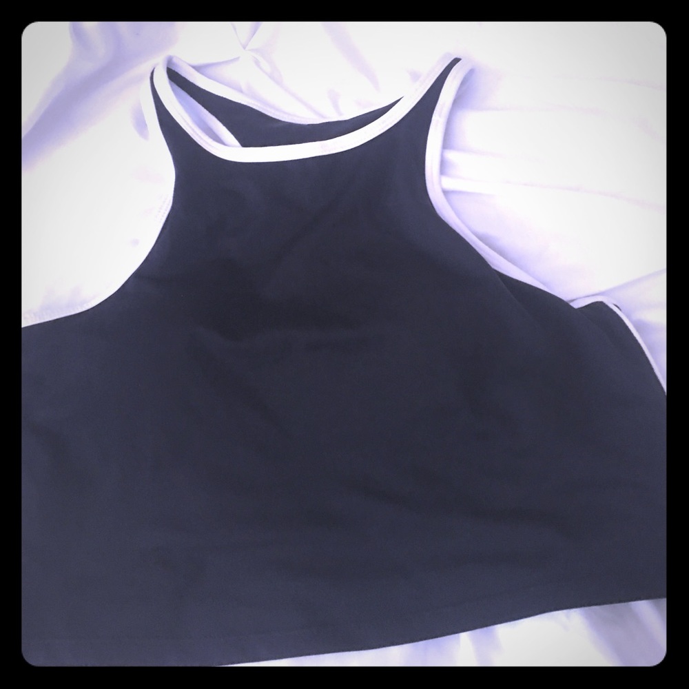 Black with white trimming workout crop top