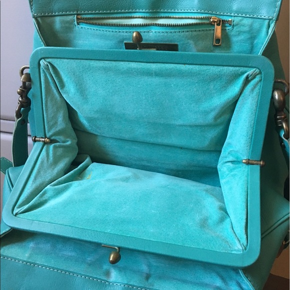 Authentic Marc Jacobs turquoise purse - Picture 4 of 6
