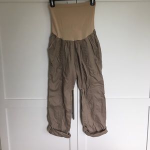 Maternity cargo capris