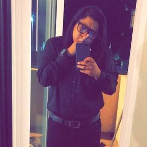 Meet your Posher, Yvette