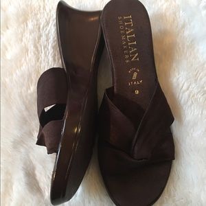 Italian Shoemakers brown wedges size 9