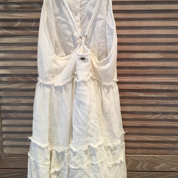 O'Neill Beachy Cream White Dress NWOT - Picture 3 of 4