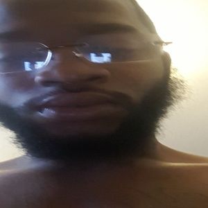 Meet your Posher, Derrick