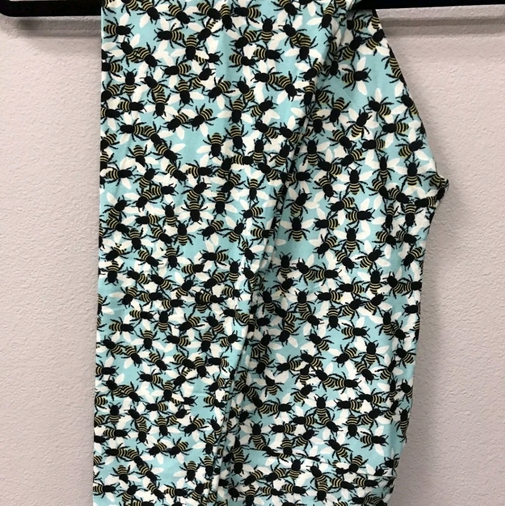 Lularoe tc bee leggings