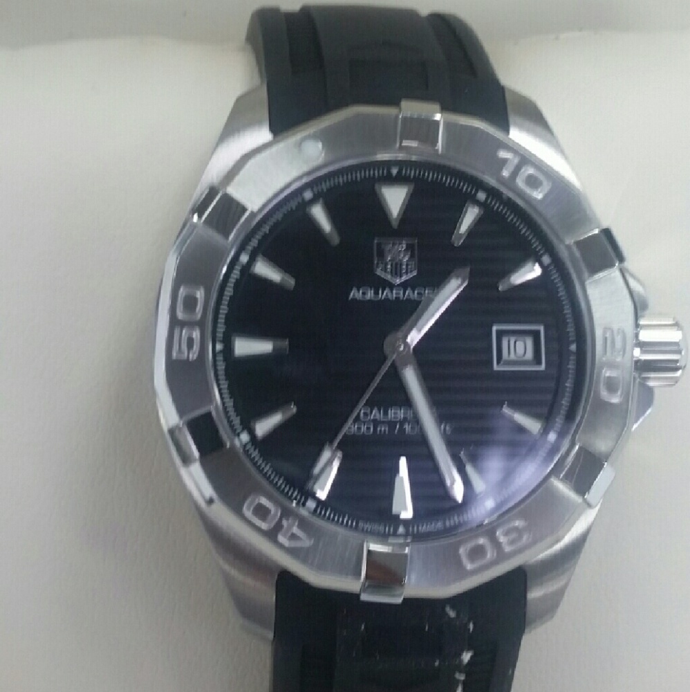 TAG HEUER AQUARACER WRIST WATCH