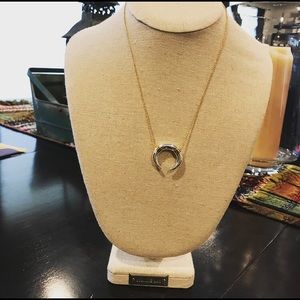 Stella & Dot Luna Pendant Necklace