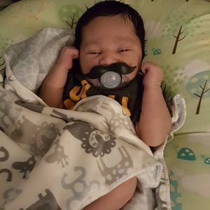 Meet your Posher, Dustyn