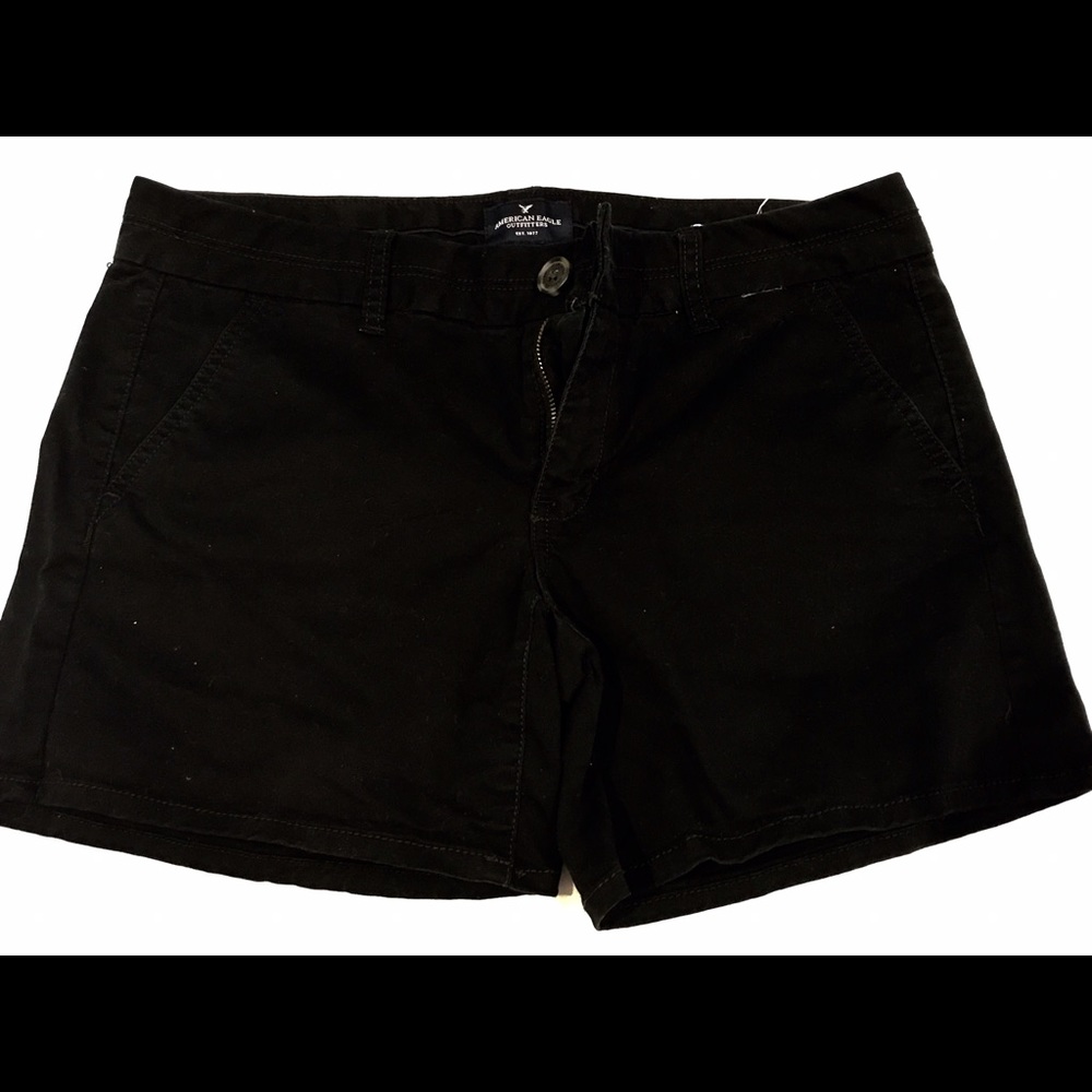 American Eagle Black Khaki Shorts Size 8 NWOT