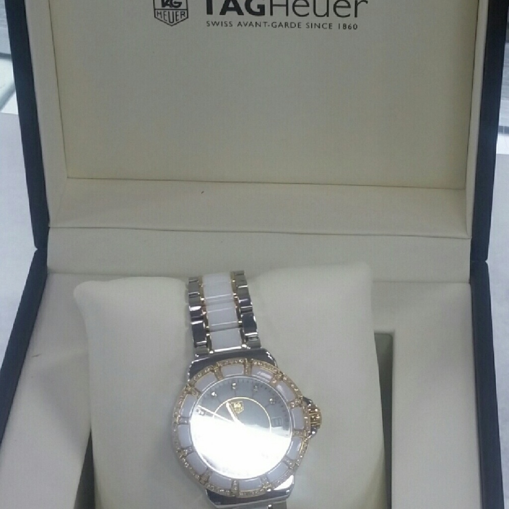 WHITE AND GOLD TAG HEUER FORMULA ONE QUARTZ RARE!!