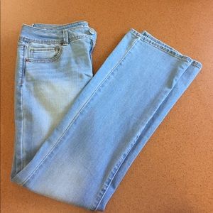 Light wash bootcut jeans