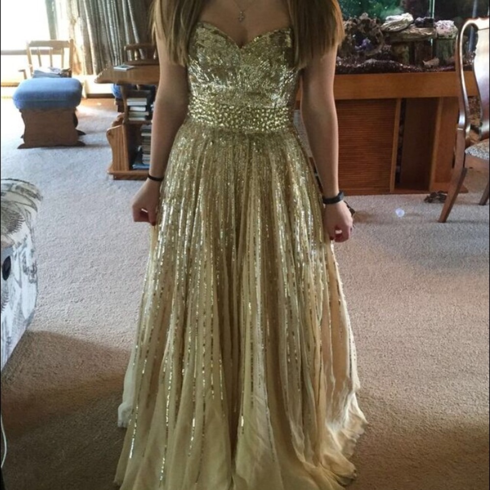 Sherri Hill Prom Dress