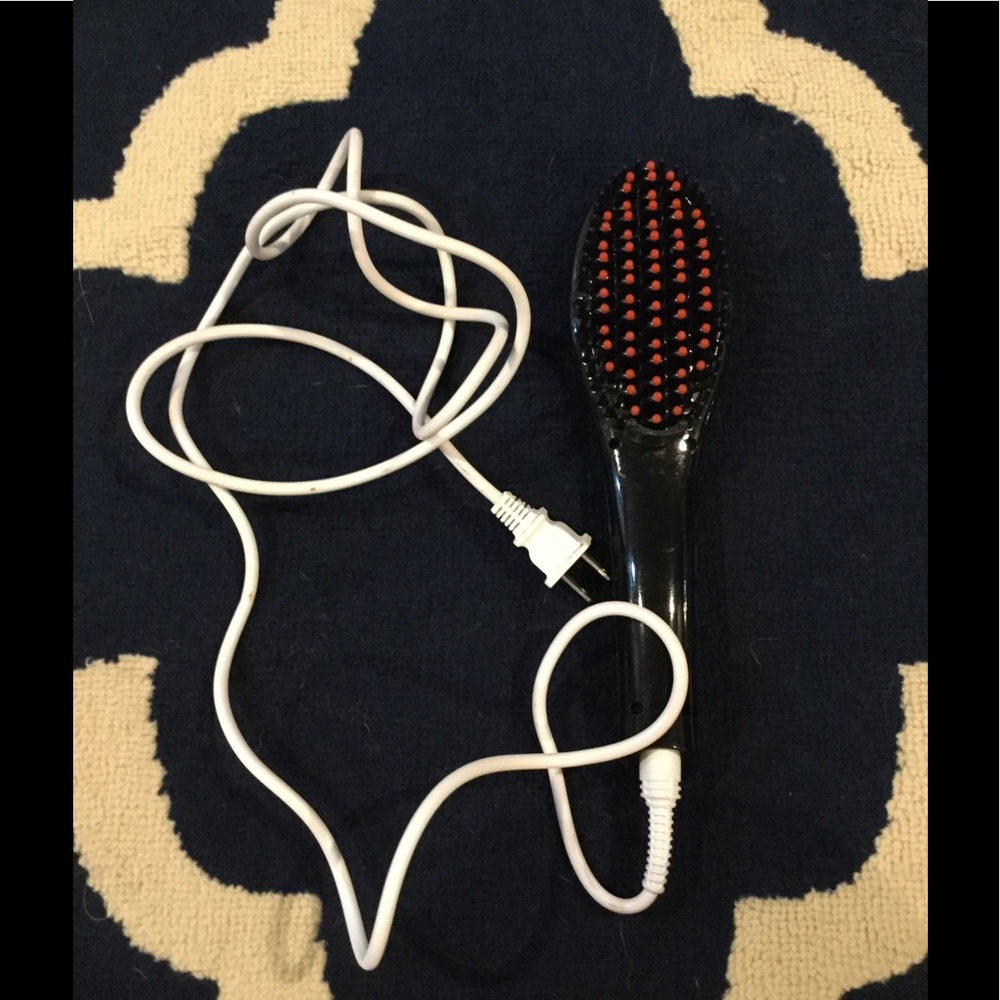 Straightening brush