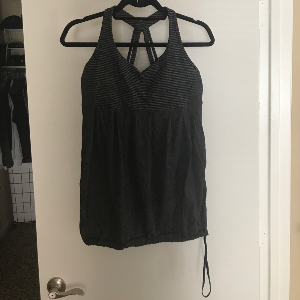 Lulu top with built-in sports bra