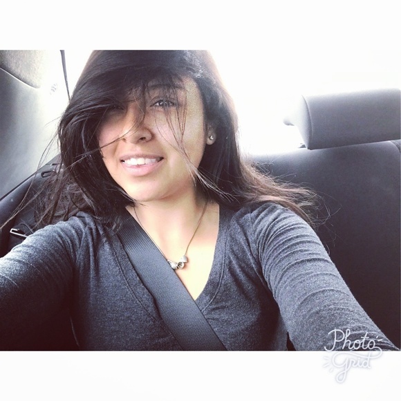 Meet your Posher, Dasha - Picture 1 of 1