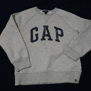 Gap sweatshirt