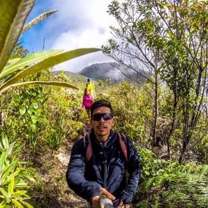 Meet your Posher, Hugo