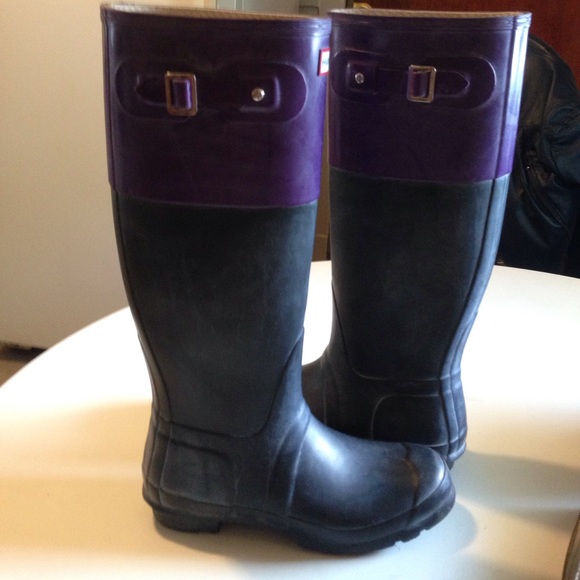 Hunter Rain Boots - Picture 2 of 7