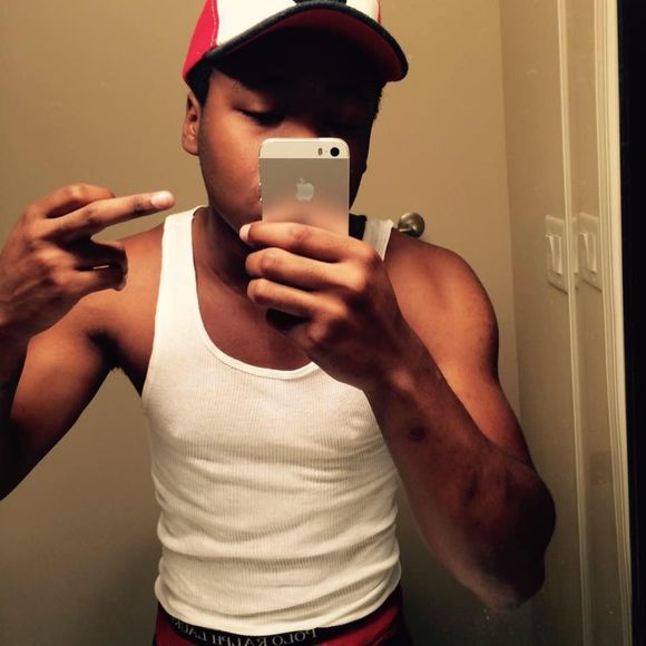 Meet your Posher, Byron - Picture 1 of 1