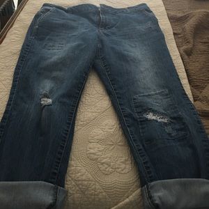 Distressed boyfriend jeans