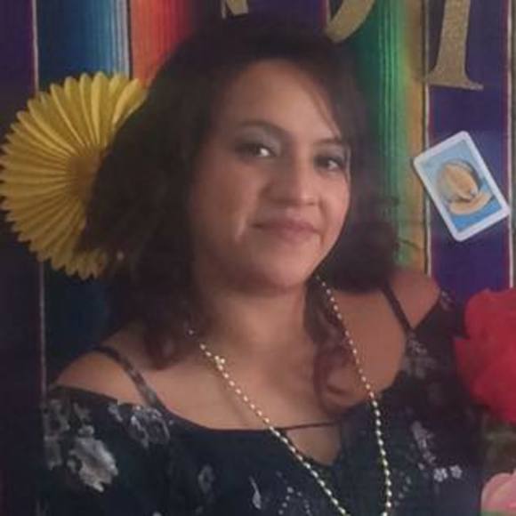 Meet your Posher, Isabel - Picture 1 of 1