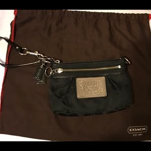 Authentic Coach Poppy Wristlet