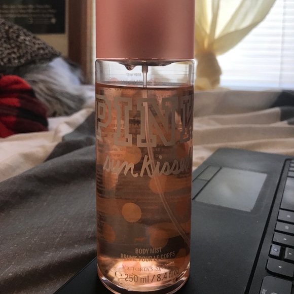 Victoria's Secret "PINK" Body Spray Bundle - Picture 2 of 5