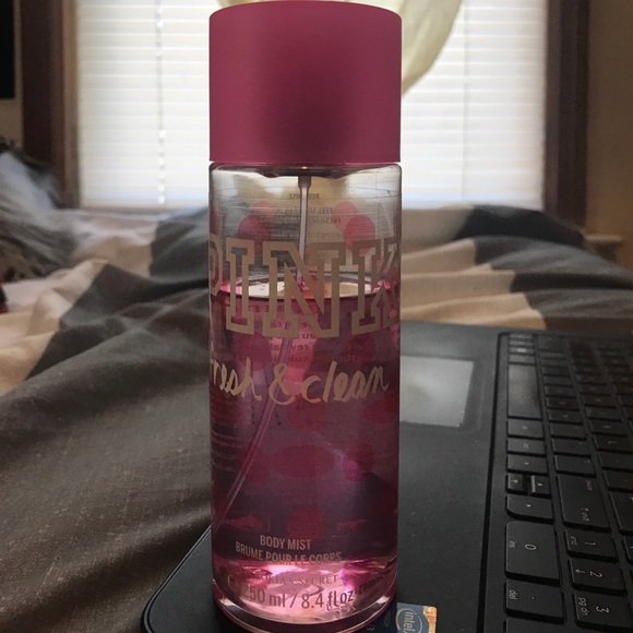 Victoria's Secret "PINK" Body Spray Bundle - Picture 4 of 5