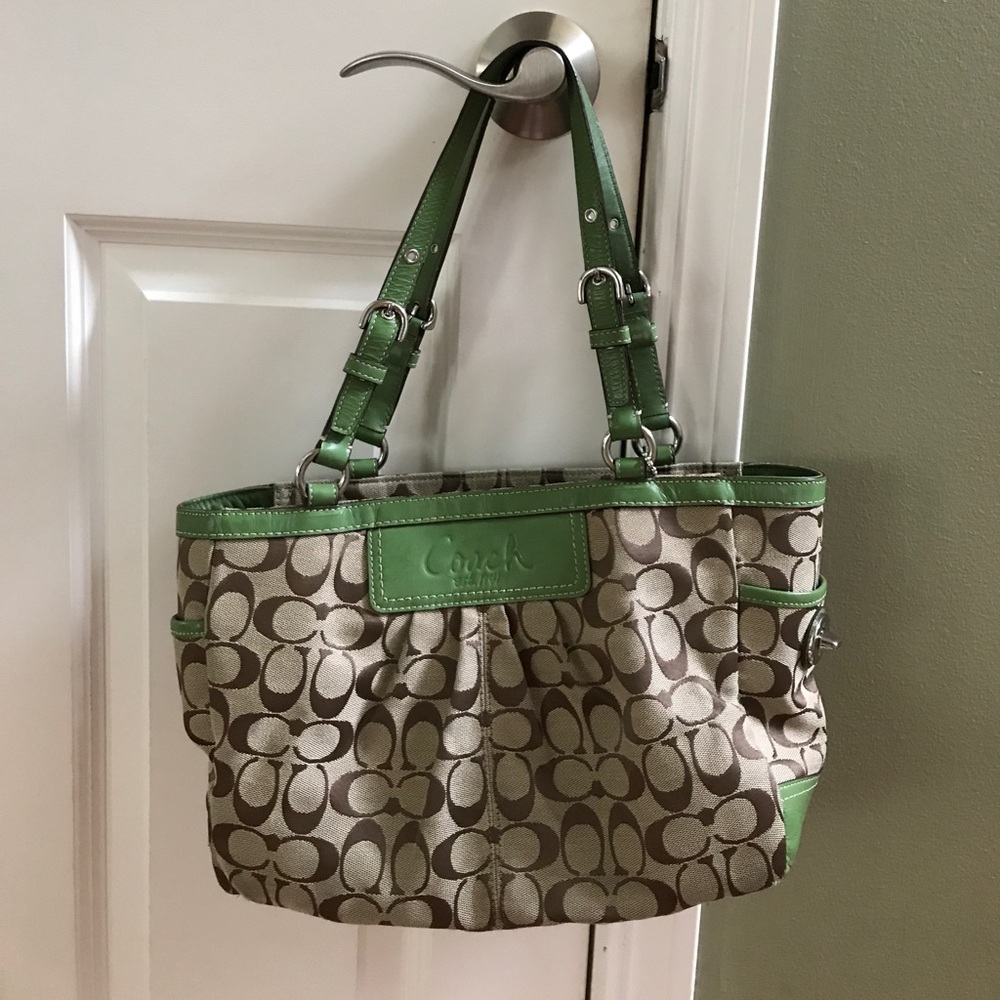Coach signature tote purse