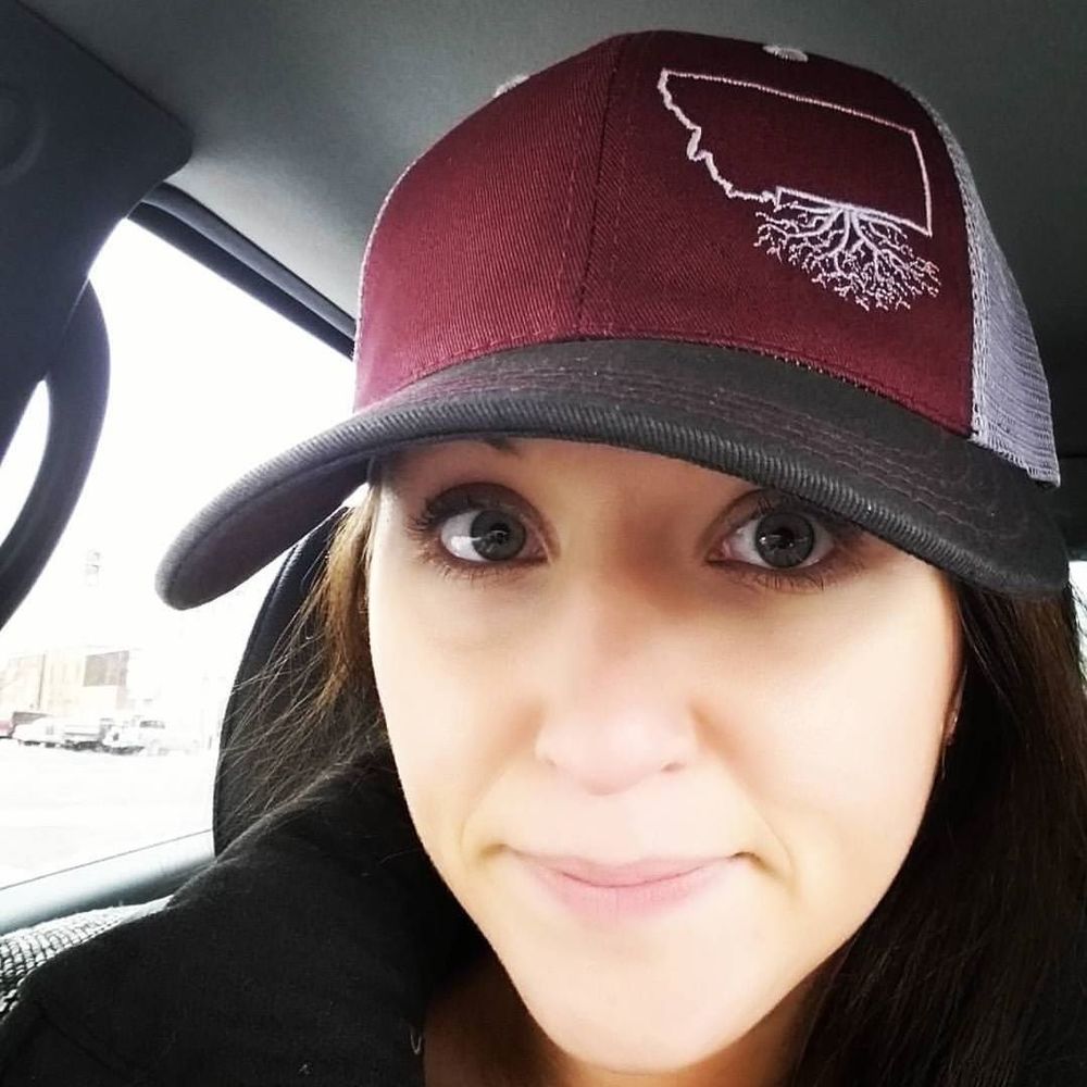 Meet your Posher, Crystal