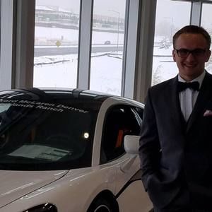 Meet your Posher, Chris