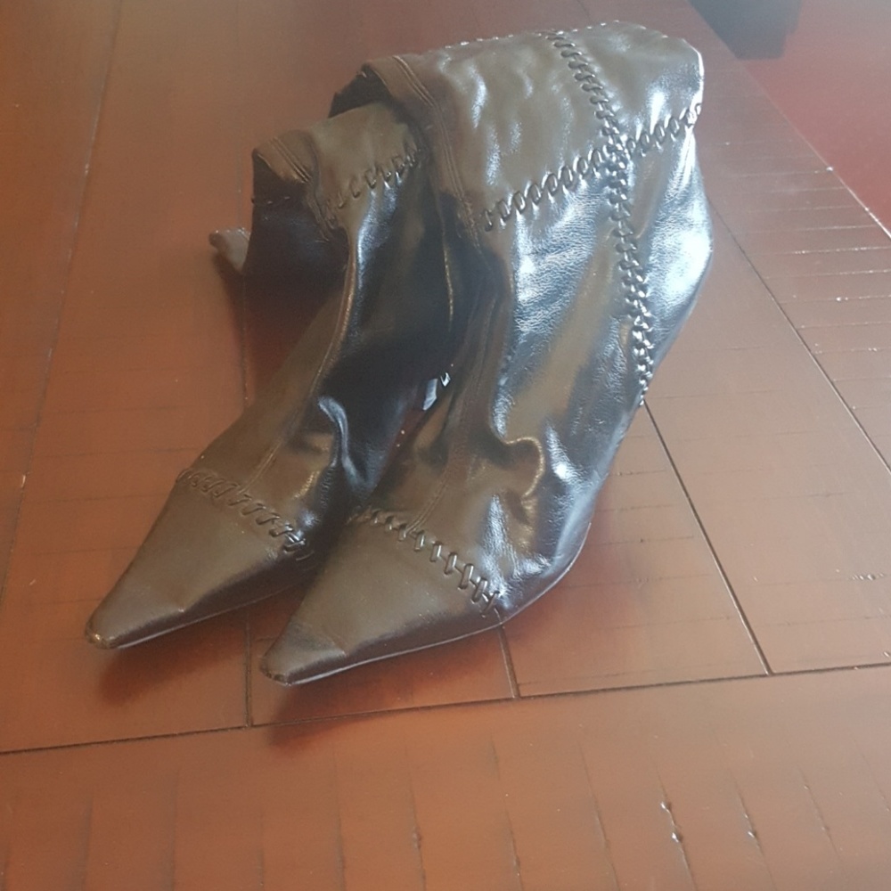 Bcbg boots