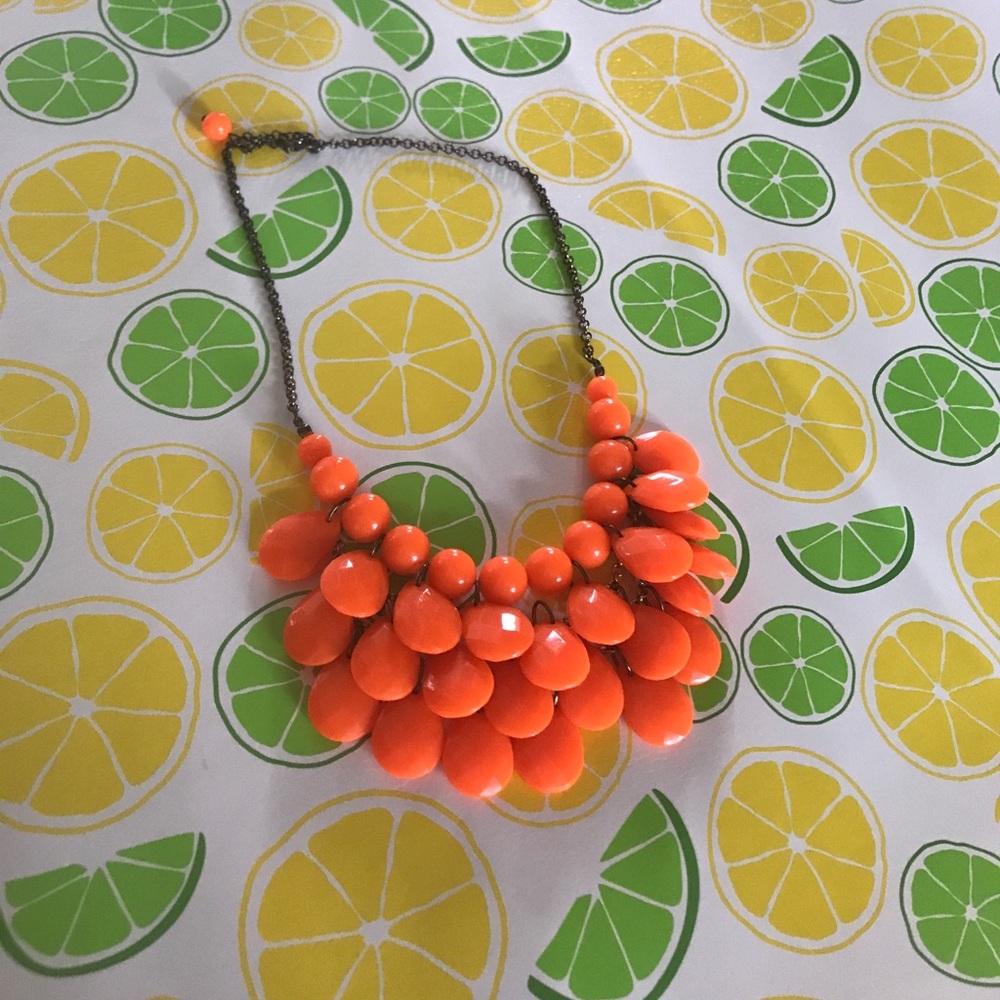 Bubble necklace