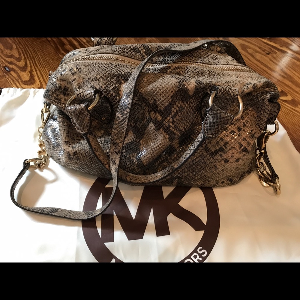 Python Print Michael Kors purse
