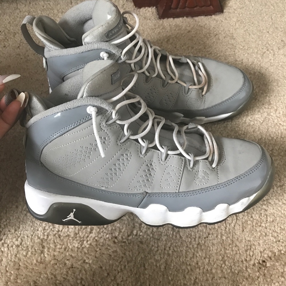 Air Jordan Retro Cool Grey 9's