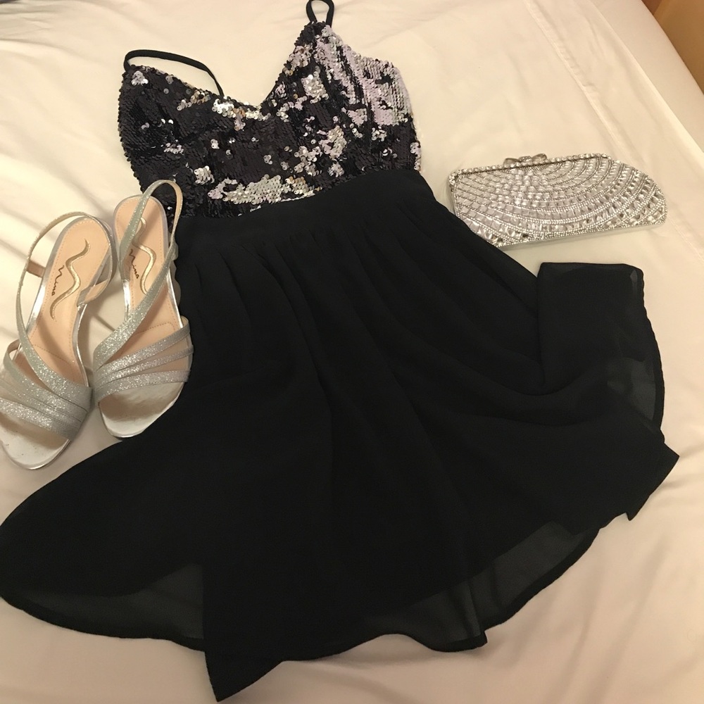 Black Cocktail Dancing Dress - Picture 1 of 7